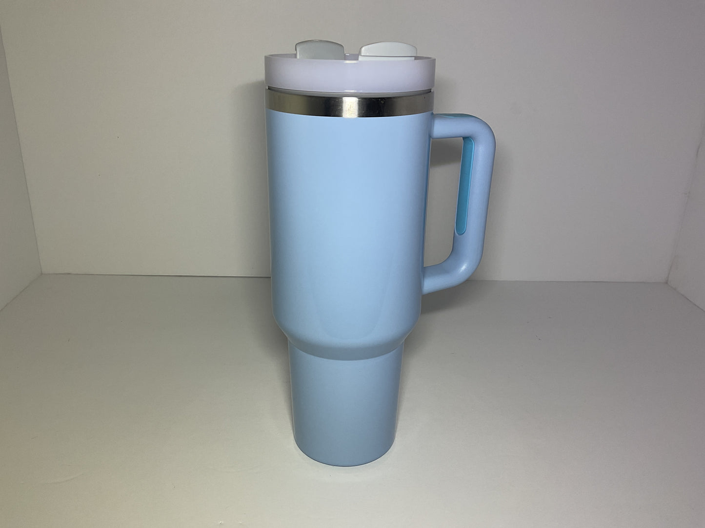 40oz Baby Blue Tumbler